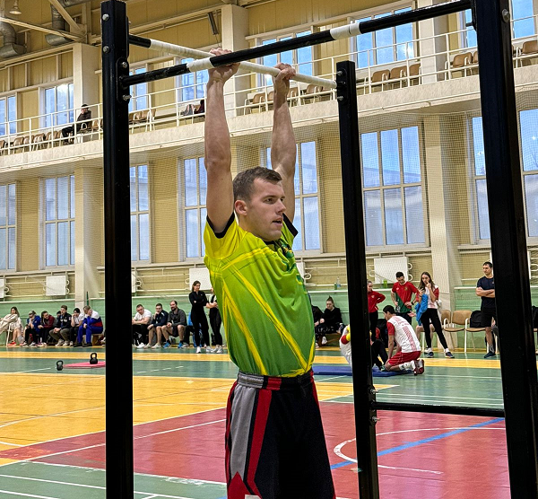 Готов к труду и обороне.