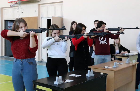 Готов к труду и обороне. Готов к труду и обороне.